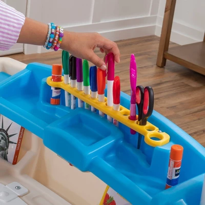 Step2 Deluxe Art Master Desk - Image 7